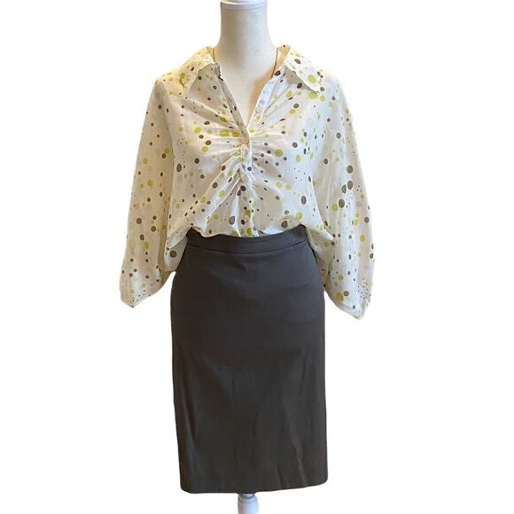𝅺BCBGMAXAZARIA Cream Batwing Polka Dot Sheer Button Up Blouse (NWOT) - Picture 4 of 13